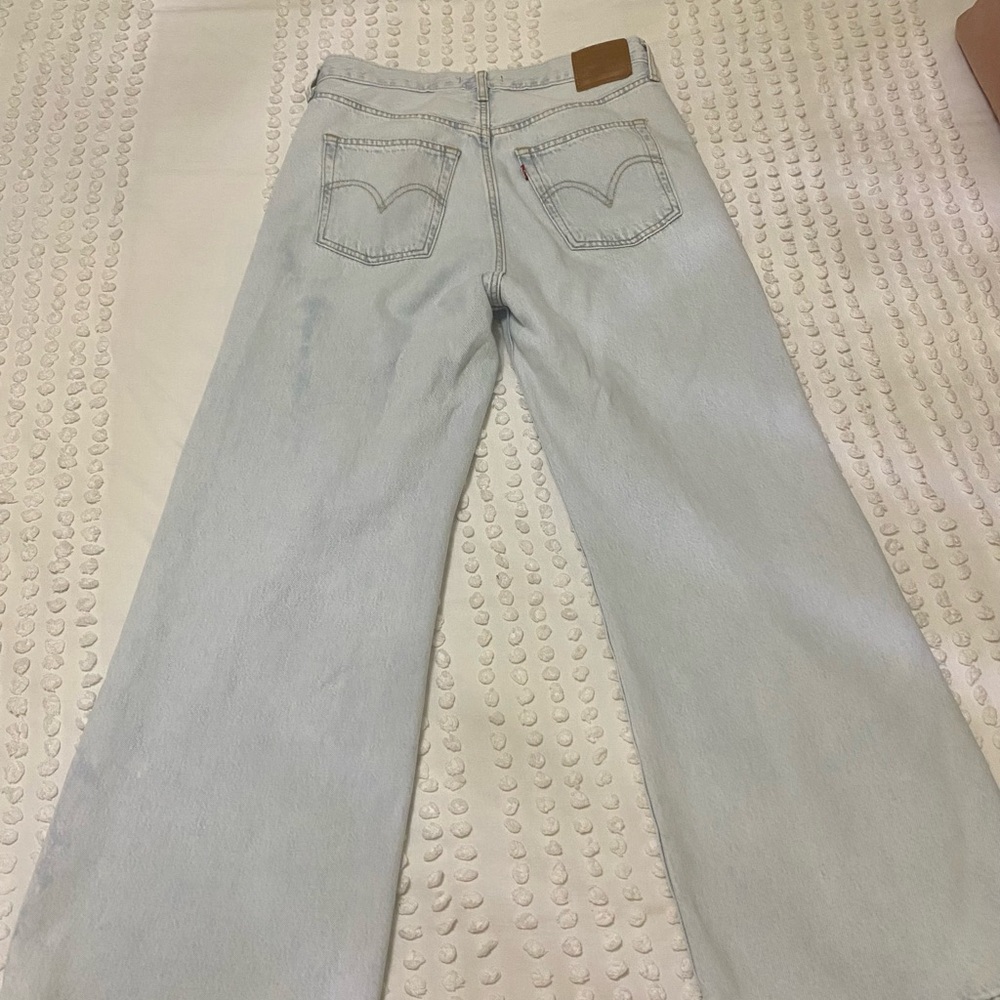 Levi’s Ribcage Jeans - Picture 3 of 3